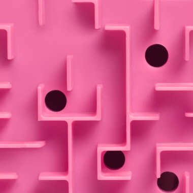 Pink Ball Maze